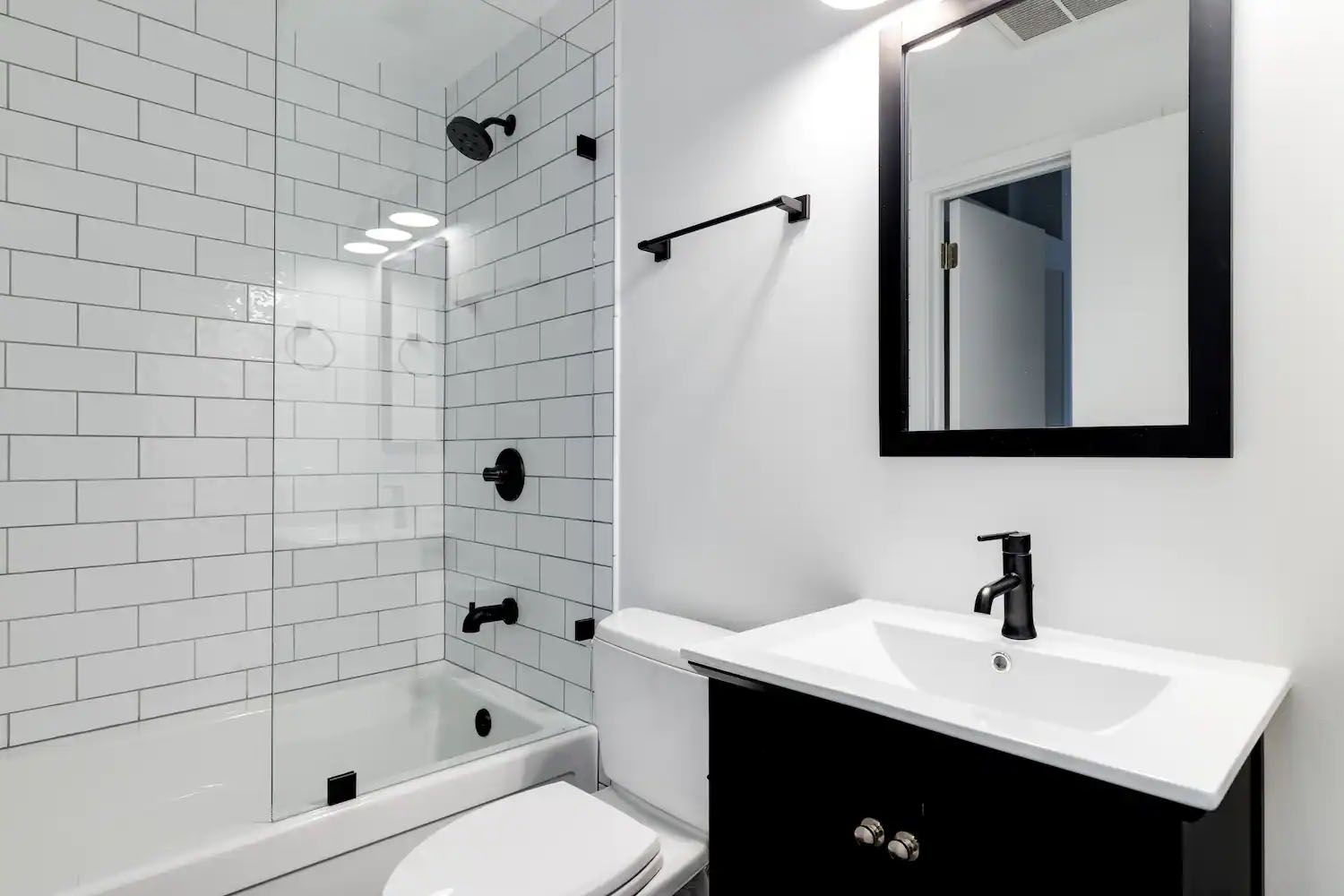 Creative Ideas for Bathroom Remodels